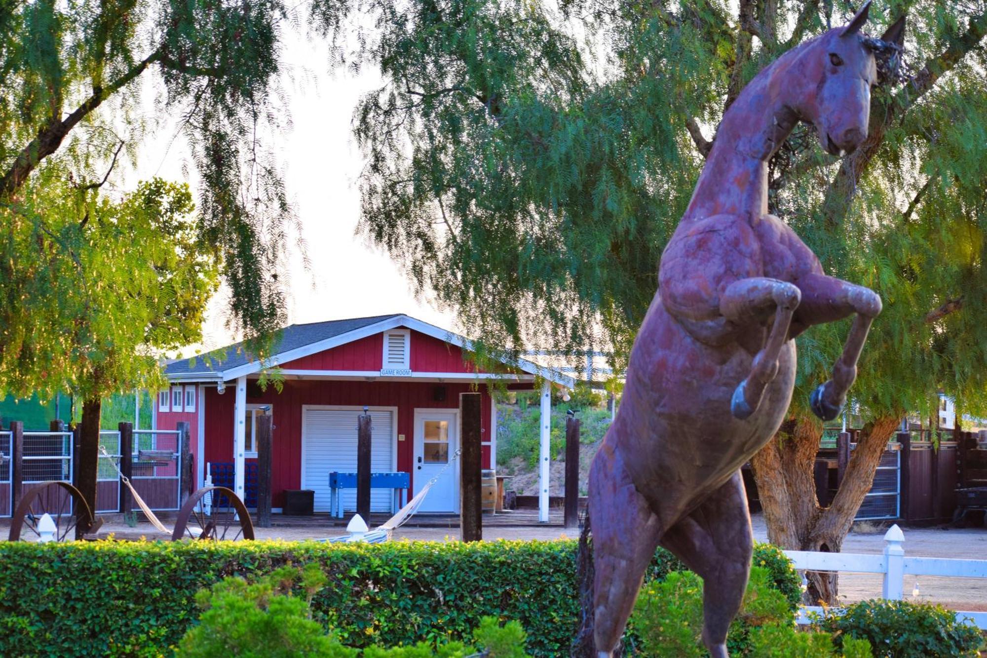 Peppertree Lane Ranch -- Seven-Acre Ranch In The Heart Of Wine Country Hotel Темекула Екстериор снимка