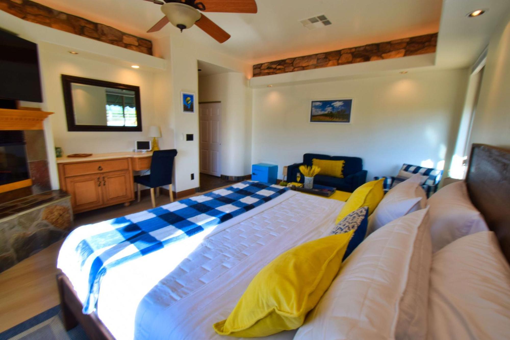 Peppertree Lane Ranch -- Seven-Acre Ranch In The Heart Of Wine Country Hotel Темекула Екстериор снимка