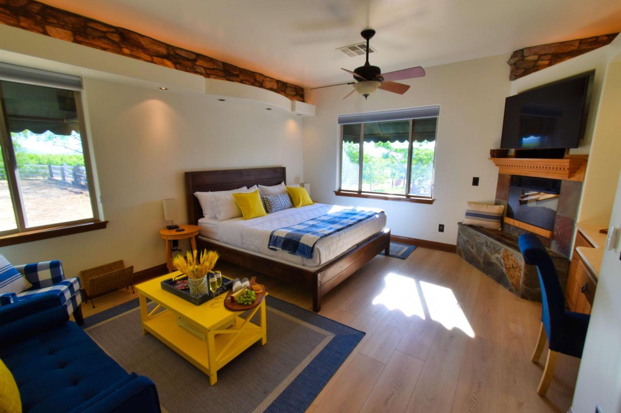 Peppertree Lane Ranch -- Seven-Acre Ranch In The Heart Of Wine Country Hotel Темекула Екстериор снимка